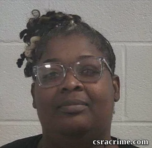 Antoneika Tanaysha Shankeilah Cha Bowdry booking photo