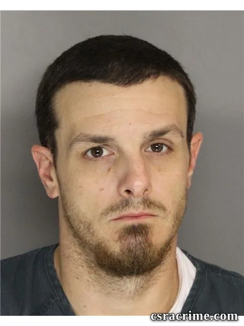 Avery Bragg booking photo