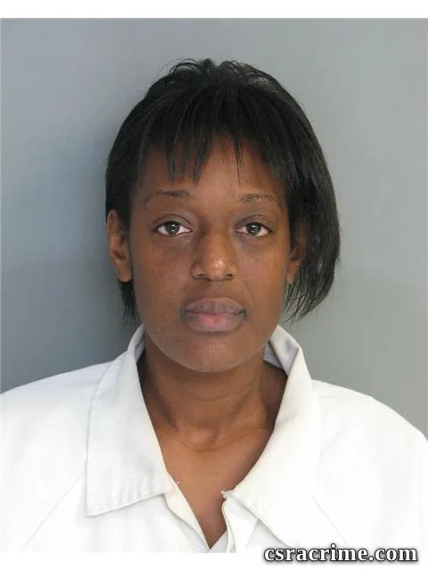 Carrie Mealing booking photo