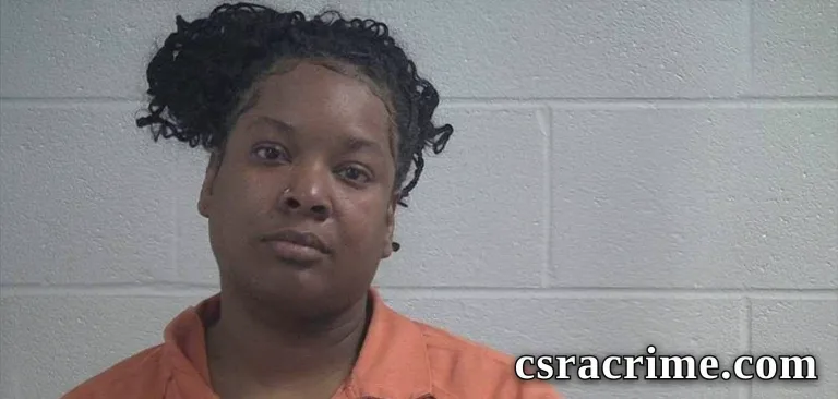 Chorlaquisha A’Lacole Richardson booking photo