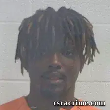 Darryl Decarry Crumbley booking photo