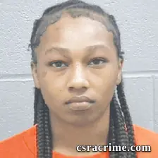 Deasia Anderson booking photo