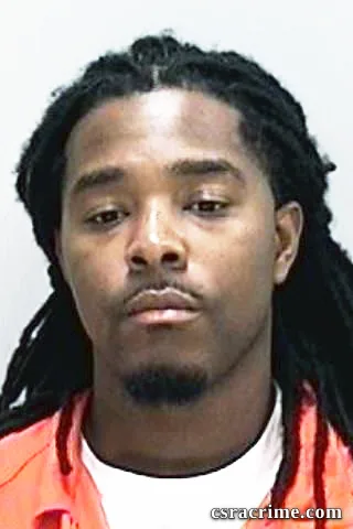 Dekabien Swint booking photo