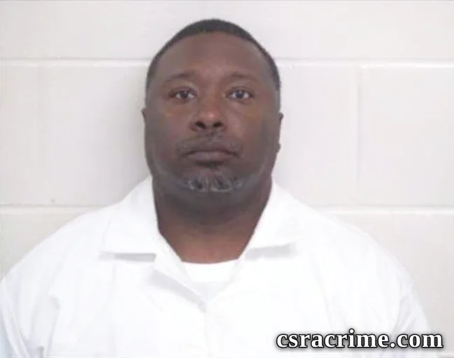 Demetrius M Lewis booking photo