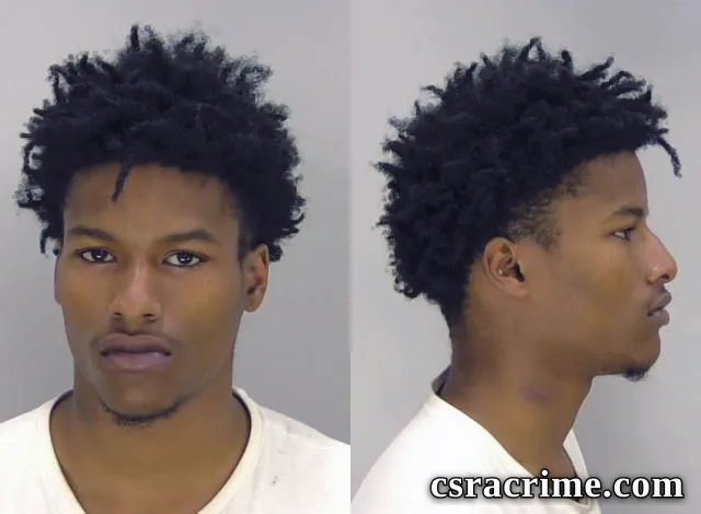 Deontae Larry booking photo