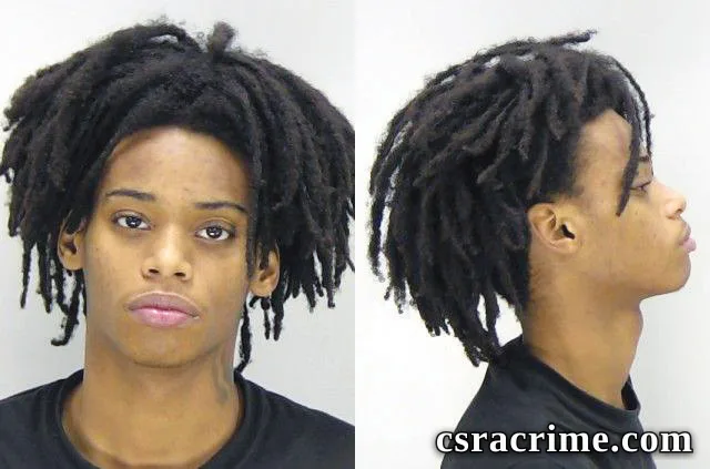 Deovion Jones booking photo