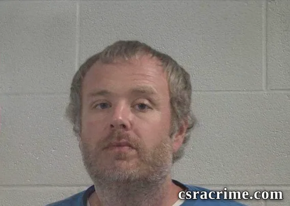Dustin Edward Tarr booking photo