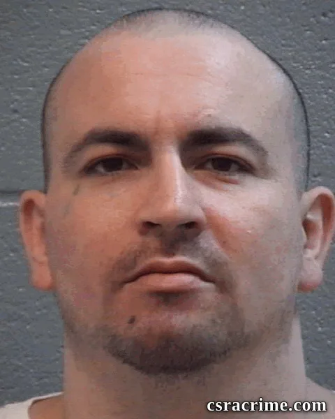 Ezzie Small booking photo