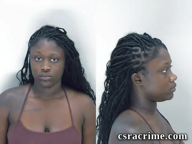 Geshalia Holmes booking photo