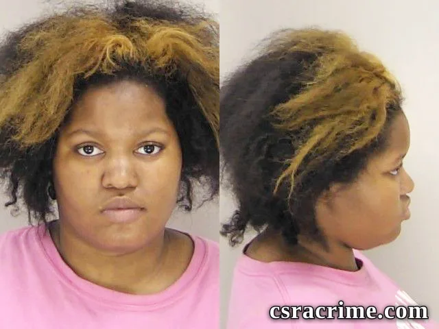 Italya Newsome booking photo