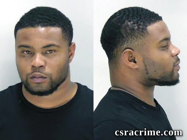 Jadarius Roberts booking photo