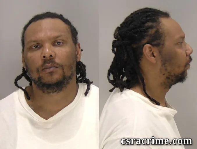 Jadavious Tyquanious Burnett booking photo