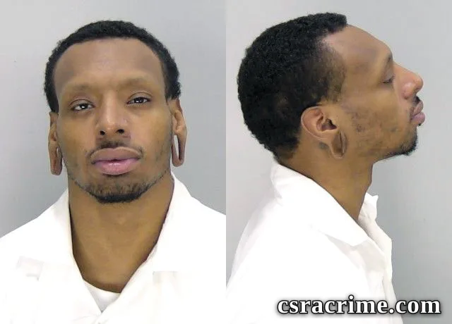 Jauquatzion Davis booking photo