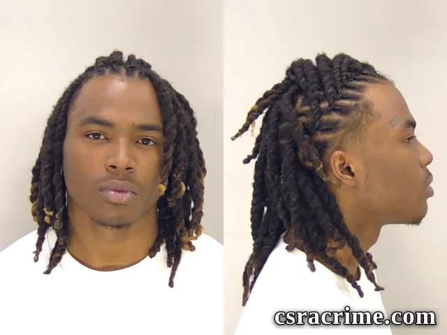 Katravion Roberson booking photo