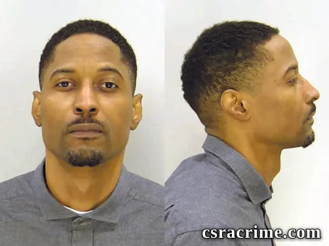 Kenneth Holley booking photo