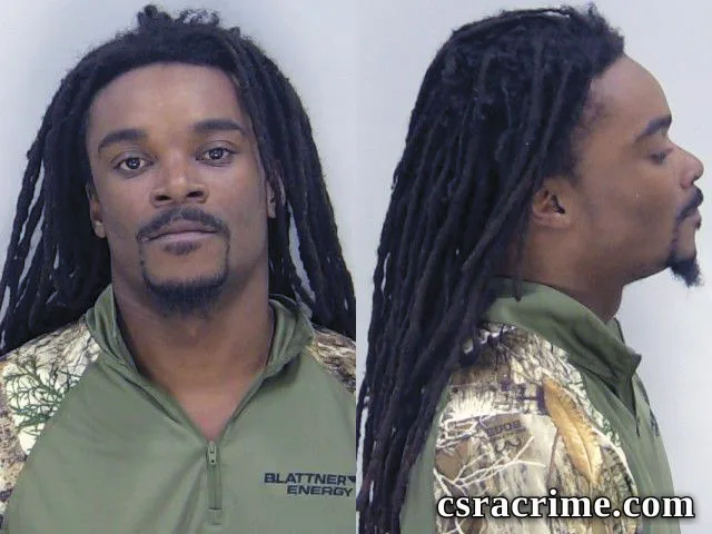 Ladarien Jones booking photo