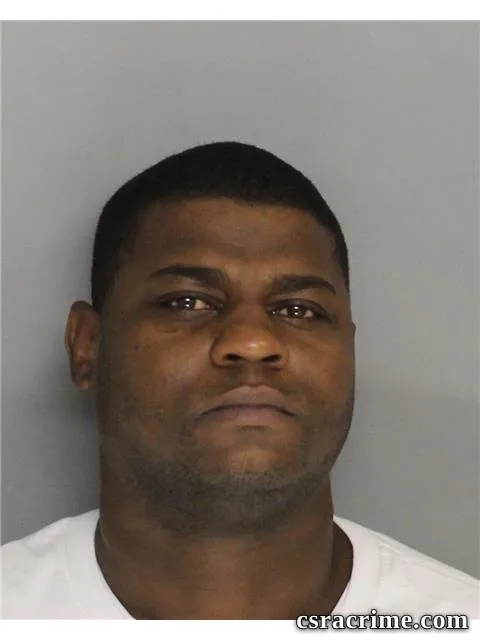 Lamark Moore booking photo