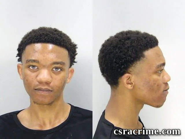 Lamartrez Green booking photo