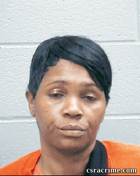 Laqueta Bennett booking photo