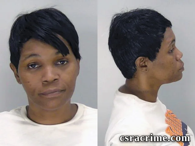 Laqueta Bennett booking photo