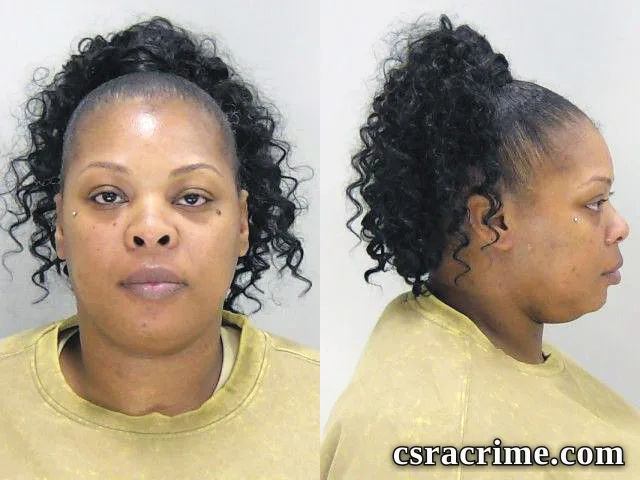 Latoya Farris booking photo
