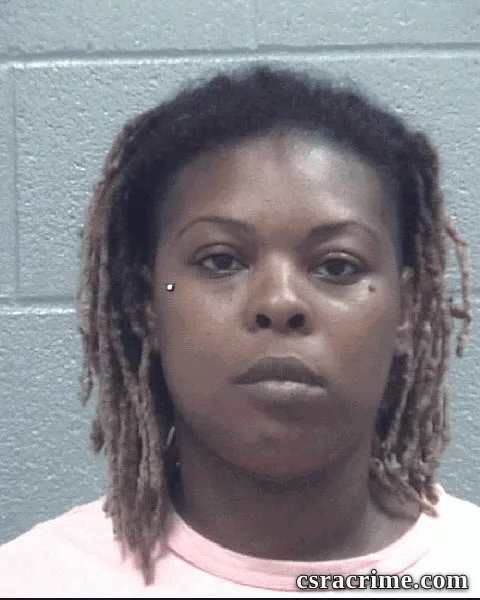 Latoya Farris booking photo