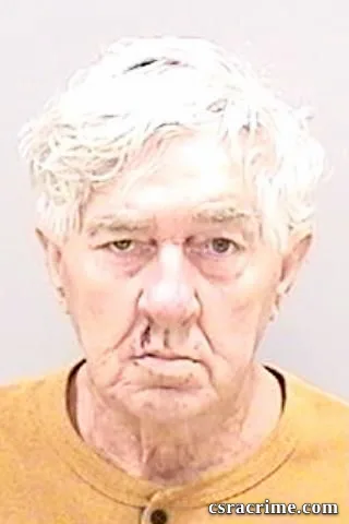 Lester Cowart booking photo