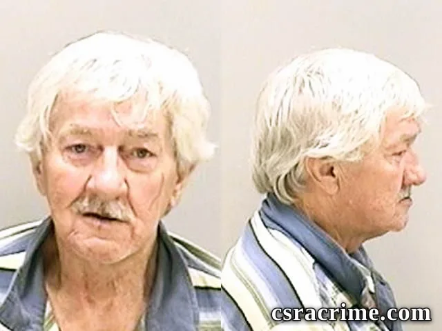 Lester Cowart booking photo