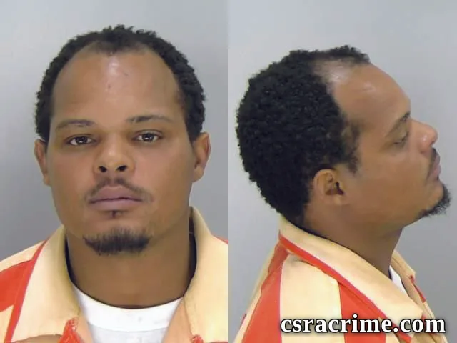 Quintavius Reid booking photo