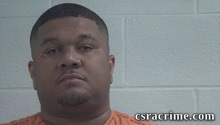 Raytavian Desmond Cummings booking photo