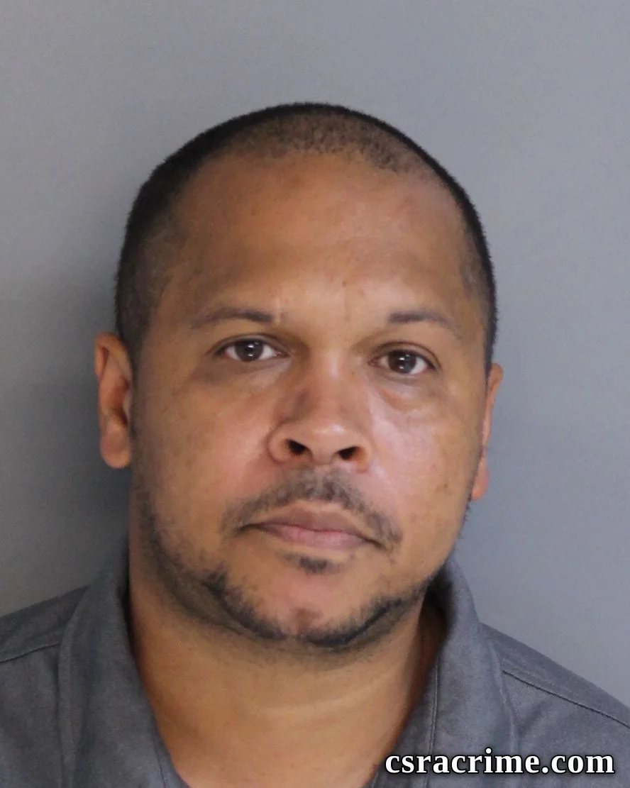 Renardo Holmes booking photo