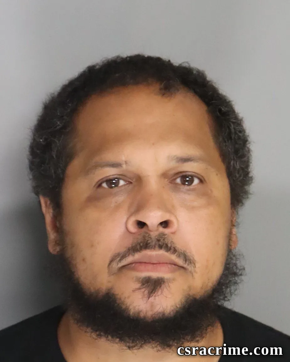 Renardo Holmes booking photo