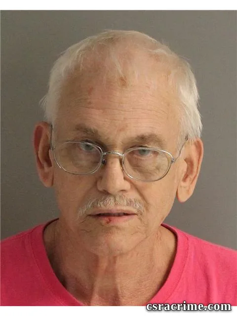 Robert Lowe booking photo