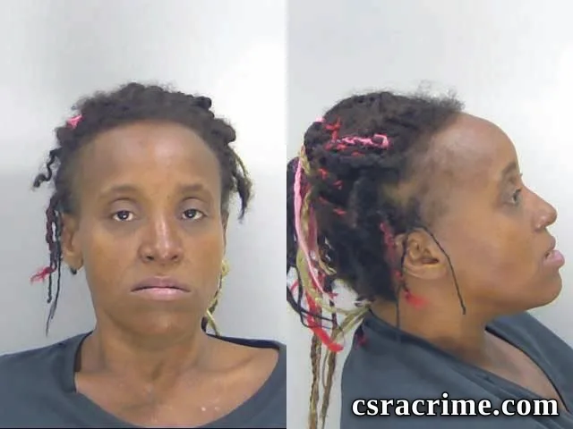 Roslyn Edwards booking photo