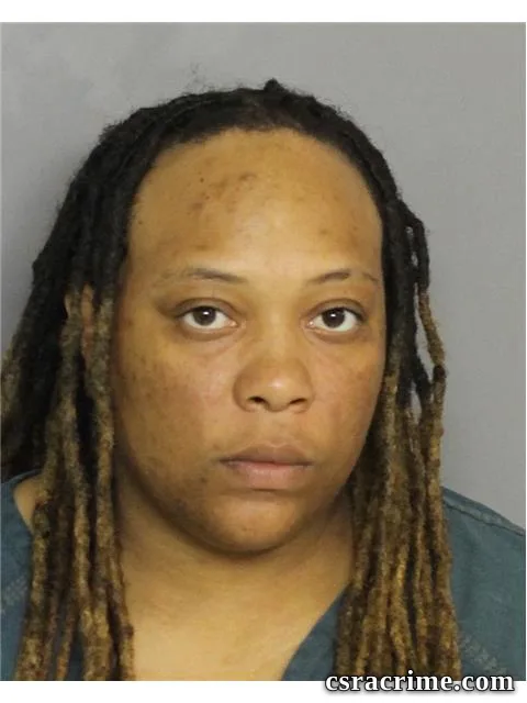 Shaniqua Simmons booking photo