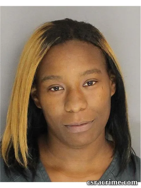 Shaquila Carter booking photo