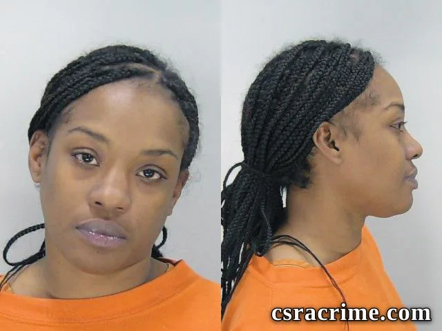 Shondrelle Sanders booking photo