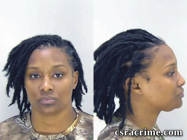 Tess Reynolds booking photo