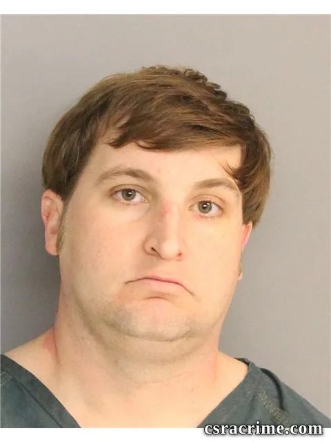 Travis Beckum booking photo