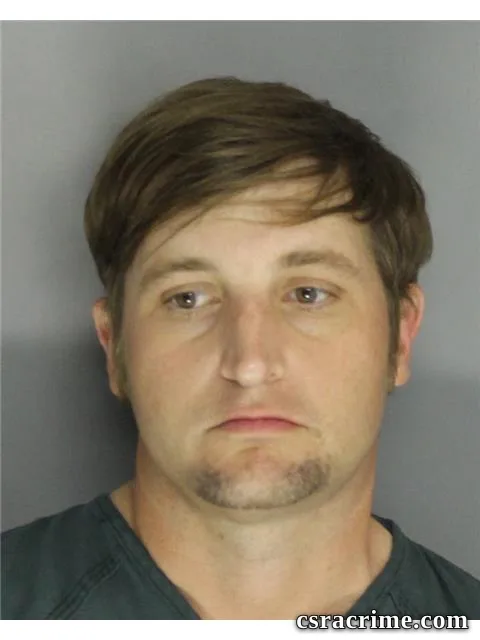 Travis Beckum booking photo
