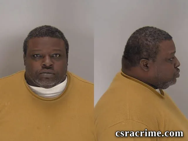 Travis Hester booking photo