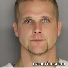 Travis Hunt booking photo