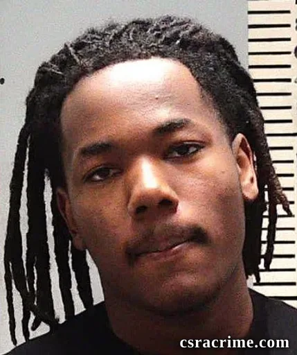 Zyvon Tremarian Frazier booking photo