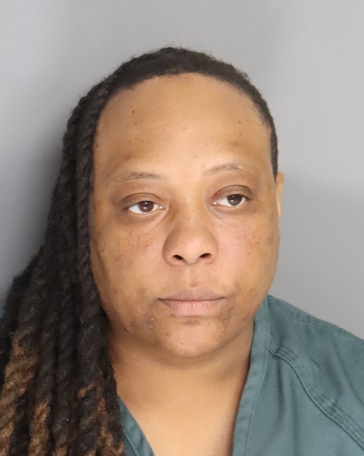 Booking photo of Shaniqua Simmons